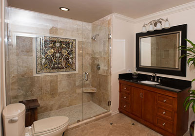 Travertine bathroom tile - Dallas interior designer