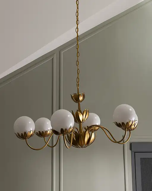 Vintage Charm Meets Modern Luxury Entry 3